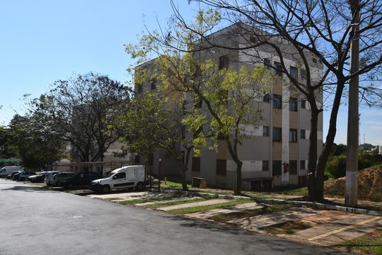 Fachada do bloco de apartamento para alugar com 2 quartos, 48m² em Parque São Jorge, Campinas