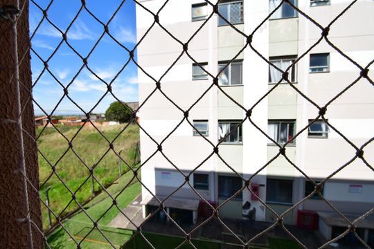 Área de Serviço - Vista de apartamento para alugar com 2 quartos, 48m² em Parque São Jorge, Campinas