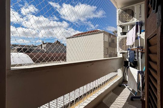 Área de serviço de apartamento à venda com 3 quartos, 100m² em Menino Deus, Porto Alegre