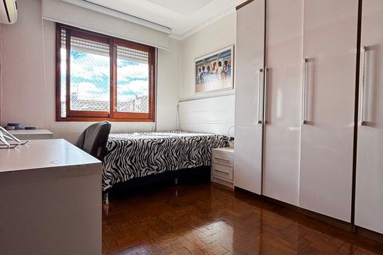 Quarto 3 de apartamento à venda com 3 quartos, 100m² em Menino Deus, Porto Alegre
