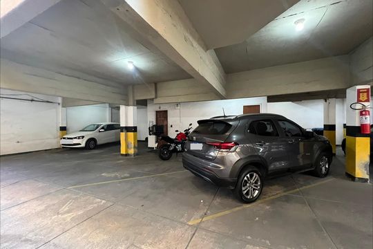 Garagem de apartamento para alugar com 2 quartos, 79m² em Cascatinha, Juiz de Fora