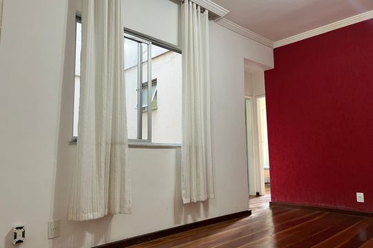 Sala de apartamento para alugar com 2 quartos, 79m² em Cascatinha, Juiz de Fora