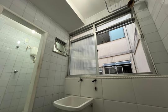 Área de Serviço de apartamento para alugar com 2 quartos, 79m² em Cascatinha, Juiz de Fora