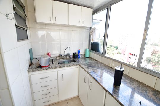 Cozinha de apartamento à venda com 3 quartos, 140m² em Bonfim, Campinas