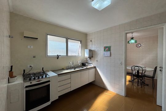 Cozinha de apartamento à venda com 4 quartos, 185m² em Jardim Europa, São Paulo