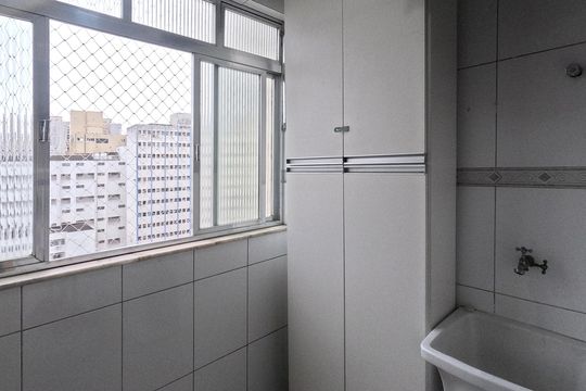 Área de Serviço de apartamento para alugar com 1 quarto, 53m² em Gonzaga, Santos