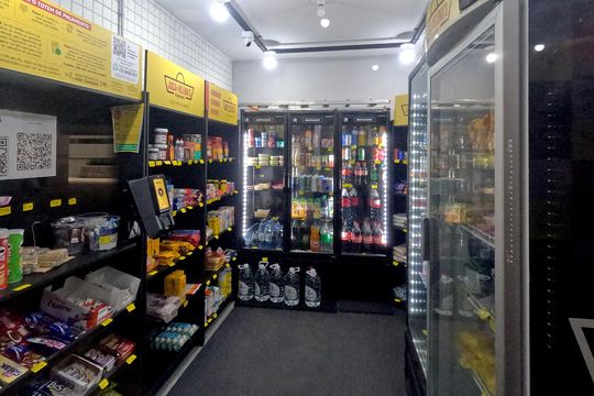 Área Comum - Mercadinho de apartamento para alugar com 1 quarto, 53m² em Gonzaga, Santos