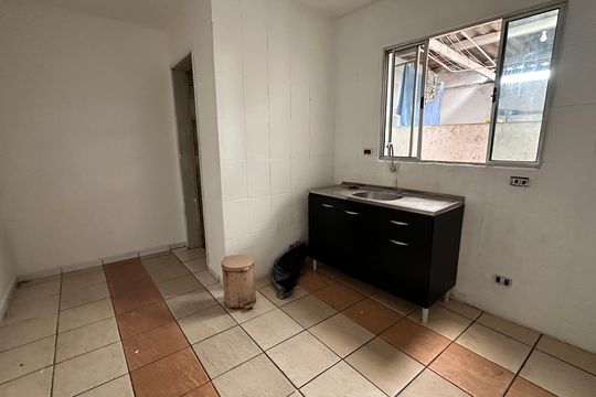 Casa para alugar com 2 quartos, 70m² em Jardim Germania, São Paulo