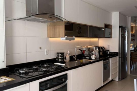 Cozinha de apartamento à venda com 4 quartos, 175m² em Barra da Tijuca, Rio de Janeiro