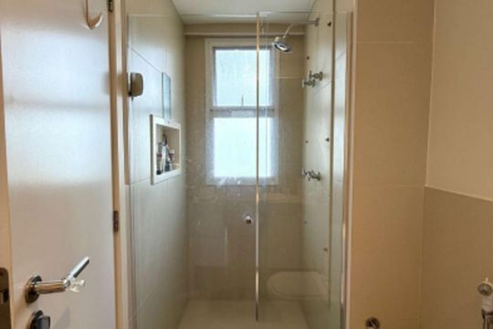 Banheiro de apartamento à venda com 4 quartos, 175m² em Barra da Tijuca, Rio de Janeiro