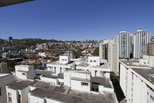 Vista de apartamento à venda com 4 quartos, 162m² em Vila Paris, Belo Horizonte