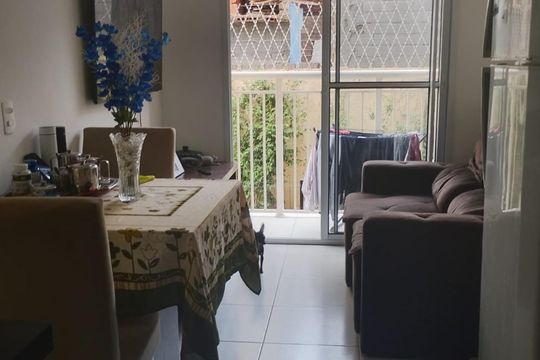 Apartamento para alugar com 2 quartos, 34m² em Vila Carmosina, São Paulo
