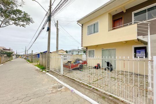 Vista da Rua de apartamento para alugar com 1 quarto, 46m² em Ingleses do Rio Vermelho, Florianópolis
