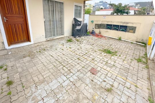 Garagem de apartamento para alugar com 1 quarto, 46m² em Ingleses do Rio Vermelho, Florianópolis
