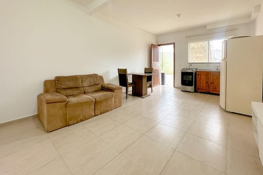 Apartamento para alugar com 1 quarto, 46m² em Ingleses do Rio Vermelho, Florianópolis