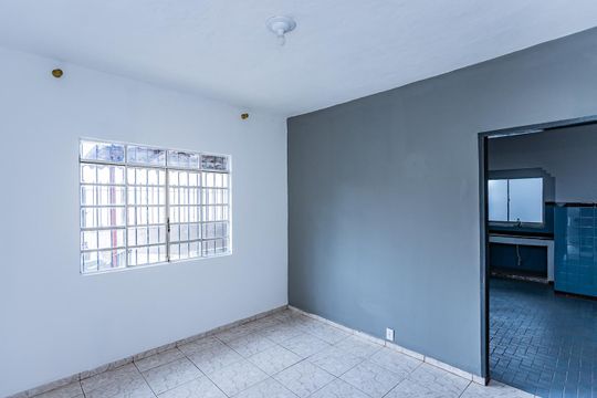 Sala de casa para alugar com 2 quartos, 80m² em Jardim Libano, São Paulo