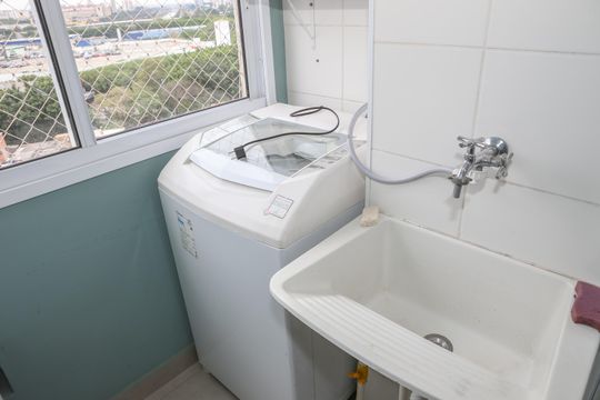 Cozinha e Área de Serviço de apartamento para alugar com 1 quarto, 32m² em Água Branca, São Paulo