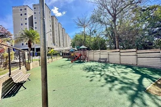 Área externa de apartamento para alugar com 2 quartos, 55m² em Cabral, Contagem