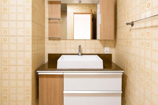 Banheiro de apartamento para alugar com 1 quarto, 45m² em Bela Vista, São Paulo