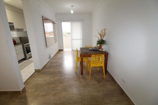 Apartamento para alugar com 2 quartos, 76m² em Parque Industrial, São José dos Campos