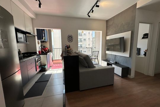 Apartamento para alugar com 2 quartos, 55m² em Alphaville Empresarial, Barueri