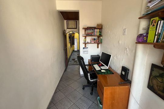 Escritório de casa à venda com 5 quartos, 421m² em Cacuia, Rio de Janeiro