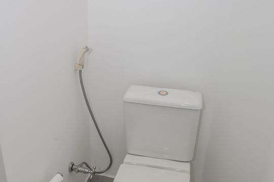 Banheiro de apartamento à venda com 2 quartos, 82m² em Lapa, São Paulo