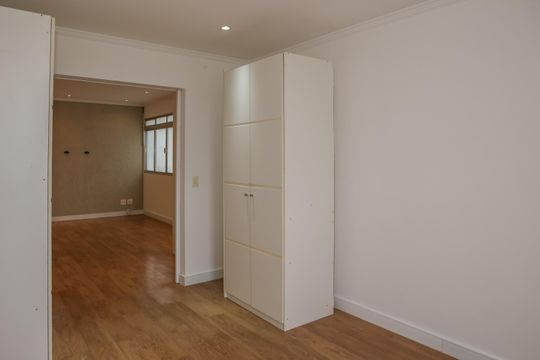 Quarto 2 de apartamento à venda com 2 quartos, 82m² em Lapa, São Paulo