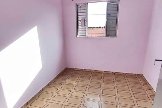 Quarto 2 de casa à venda com 2 quartos, 70m² em Parque Jabaquara, São Paulo
