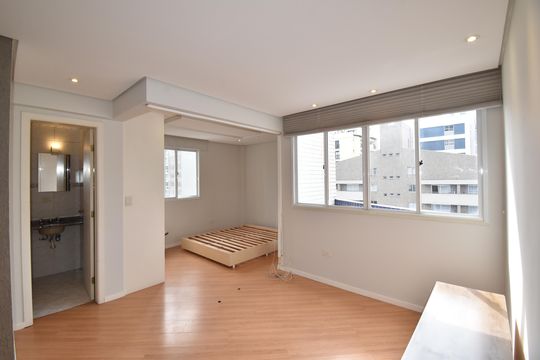 Studio de kitnet/studio para alugar com 1 quarto, 40m² em Água Verde, Curitiba