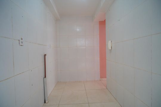 Cozinha de apartamento à venda com 2 quartos, 48m² em Santos Dumont, São Leopoldo