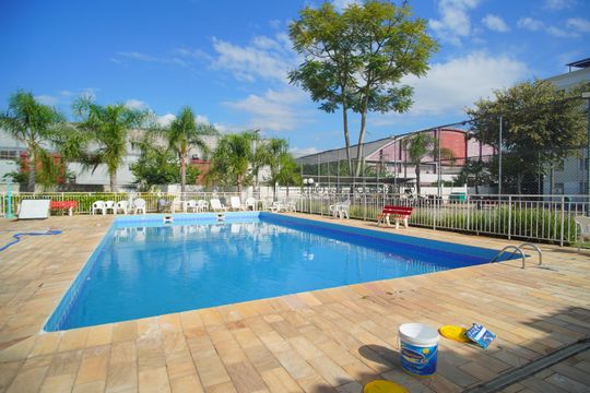 Área comum - Piscina de apartamento à venda com 2 quartos, 48m² em Santos Dumont, São Leopoldo