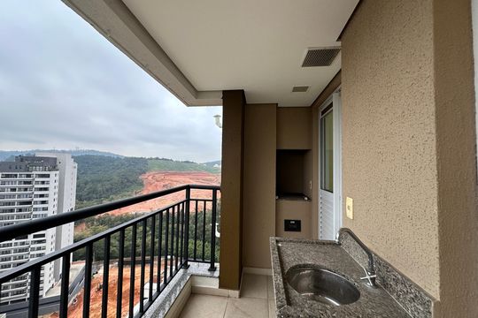 Varanda da Sala de apartamento à venda com 2 quartos, 60m² em Alphaville Residencial Um, Barueri