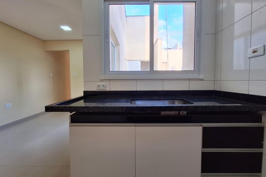 Cozinha de apartamento para alugar com 2 quartos, 96m² em Parque Industriario, Santo André