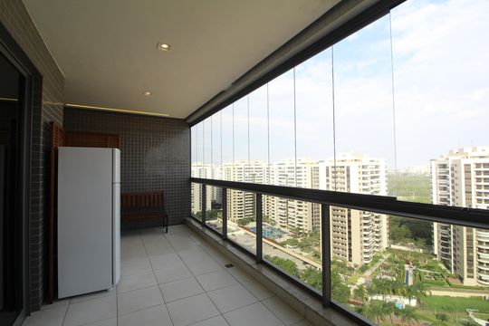Sala - Varanda de apartamento para alugar com 2 quartos, 94m² em Barra Olímpica, Rio de Janeiro