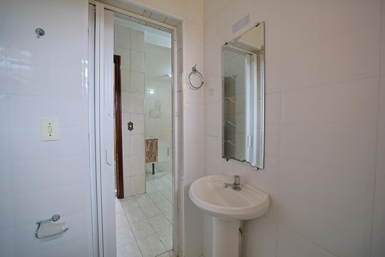 Banheiro de casa à venda com 1 quarto, 80m² em Parque Cisper, São Paulo