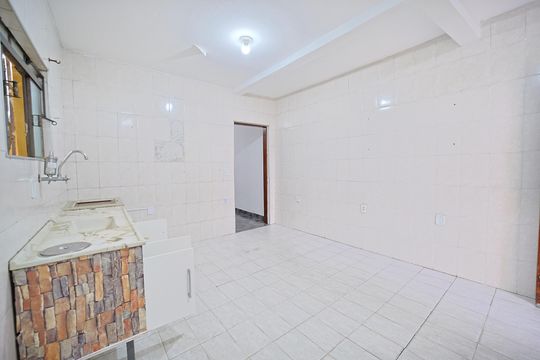 Cozinha de casa à venda com 1 quarto, 80m² em Parque Cisper, São Paulo