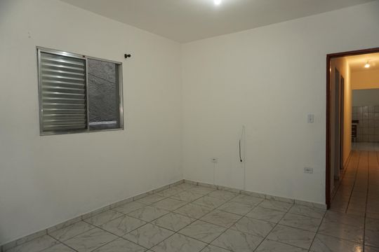 Quarto 2 de casa para alugar com 2 quartos, 70m² em Parque Fernanda, Embu das Artes