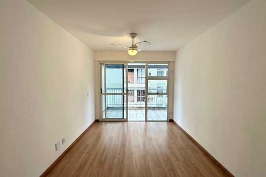 Apartamento para alugar com 2 quartos, 80m² em Botafogo, Rio de Janeiro