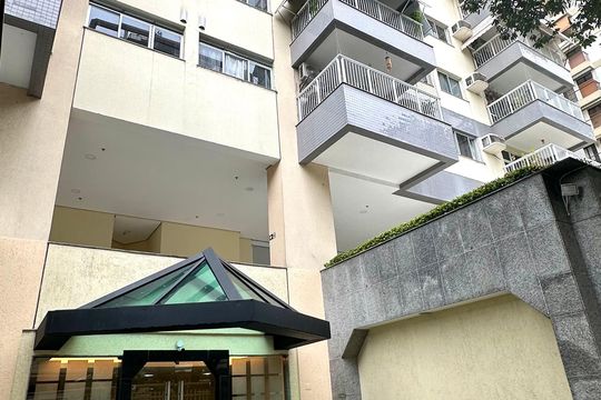 Apartamento para alugar com 2 quartos, 80m² em Botafogo, Rio de Janeiro