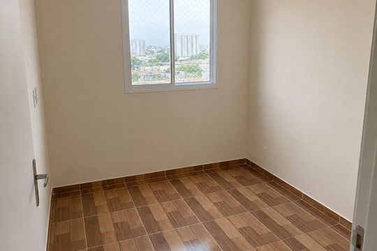 Quarto de apartamento à venda com 2 quartos, 40m² em Jardim Maringa, São Paulo