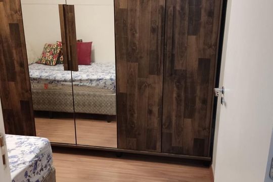 Quarto de apartamento para alugar com 2 quartos, 37m² em Jardim Dom José, Embu das Artes