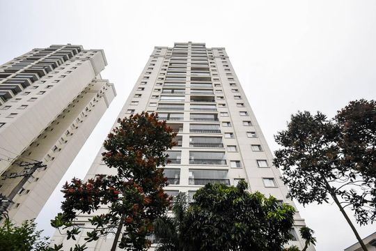 Fachada de apartamento para alugar com 2 quartos, 86m² em Jardim Lar Sao Paulo, São Paulo