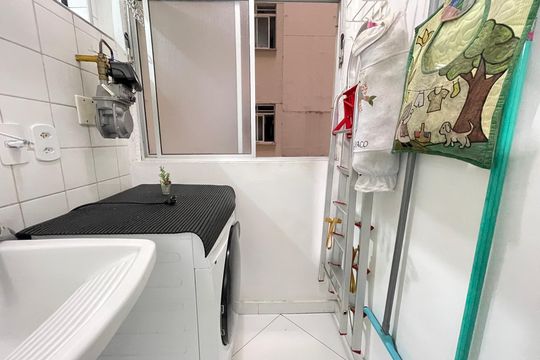 Área de Serviço de apartamento para alugar com 2 quartos, 48m² em Jardim Monte Alegre, São Paulo