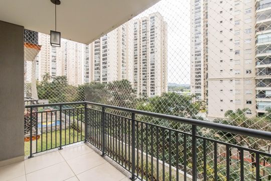 Sacada de apartamento para alugar com 3 quartos, 75m² em Picanço, Guarulhos