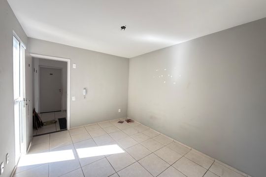 Sala de apartamento para alugar com 2 quartos, 49m² em Vila Cristina, Contagem