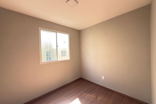 Quarto 1 de apartamento para alugar com 2 quartos, 49m² em Vila Cristina, Contagem