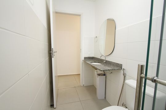 Banheiro Social de apartamento para alugar com 3 quartos, 70m² em Palmeiras, Belo Horizonte