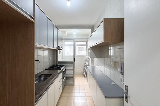Cozinha  de apartamento à venda com 2 quartos, 65m² em Bairro dos Casa, São Bernardo do Campo