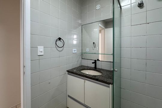 Banheiro Social de apartamento à venda com 2 quartos, 65m² em Bairro dos Casa, São Bernardo do Campo